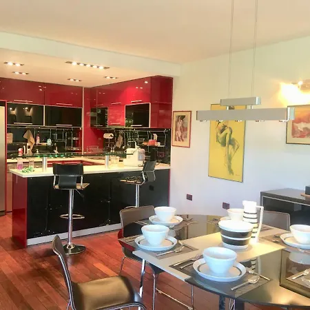 Apartment Луксозен Апартамент “Южен Парк” *