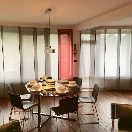 Луксозен Апартамент “Южен Парк” Apartment
